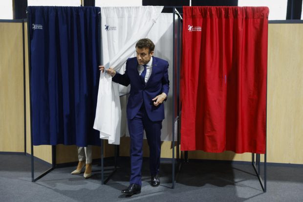 Alegeri Franța LIVE | Macron – Le Pen, o confruntare marcată de absenteism. Ce spun sondajele de opinie din ziua votului