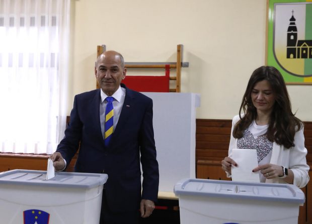 Alegeri legislative în Slovenia. Partidul candidatului liberal pe primul loc, cu mult înaintea premierului naționalist de dreapta