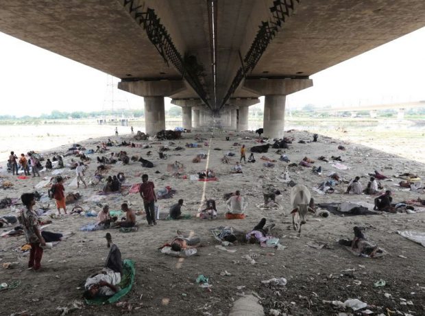 Termometrul arată 41 de grade dimineața, în luna mai, dar maxima atinge 50 de grade. „Noua normalitate”, anunțată de canicula brutală din India și Pakistan