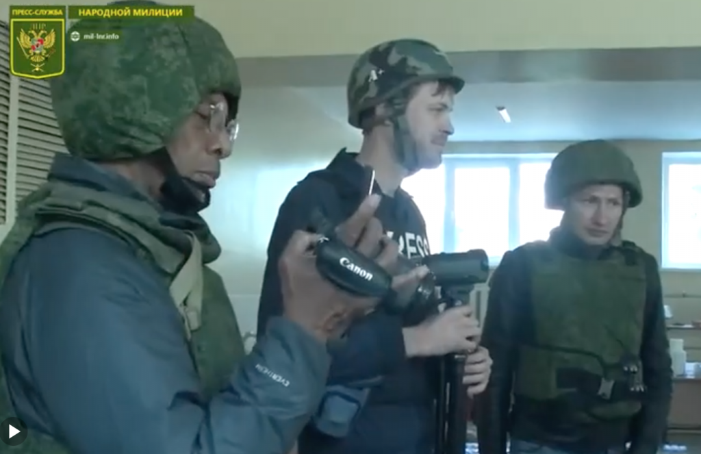 Cine este fostul candidat la prezidenţiale în SUA care ține partea rușilor pe front: „Să ne asigurăm că mişcarea fascistă din Ucraina nu mai primeşte bani şi arme de la imperialişti”