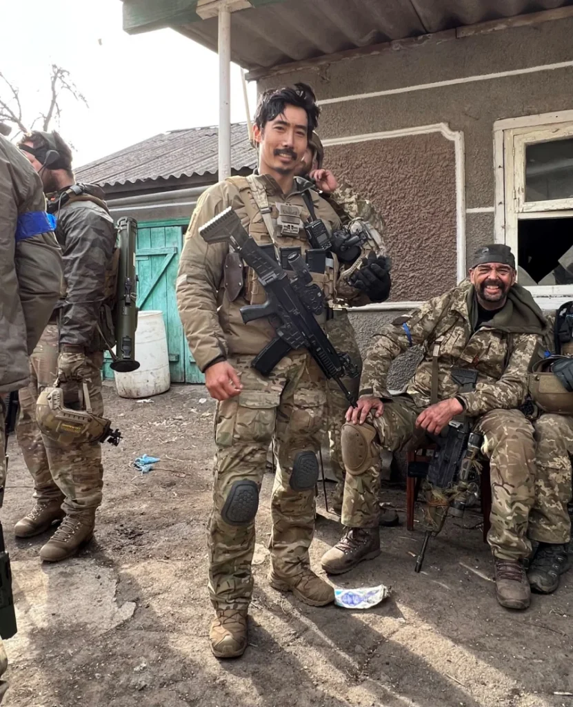 Un fost ofițer Navy SEAL din Coreea de Sud luptă împotriva rușilor, în Ucraina: „Putin nu e genul de tip care renunță ușor!”