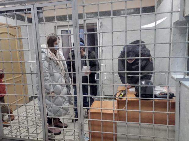 Prețul curajului în Rusia. Cum s-a schimbat viața tinerei protestatare față război despre care Libertatea a scris în februarie. „În fața apartamentului mă așteptau doi bărbați”