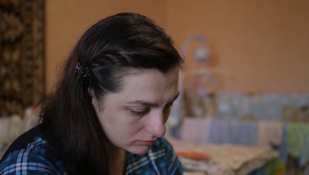 Povestea ucrainencei care a aflat că soțul ei a fost ucis de un lunetist rus în noaptea în care a născut gemeni