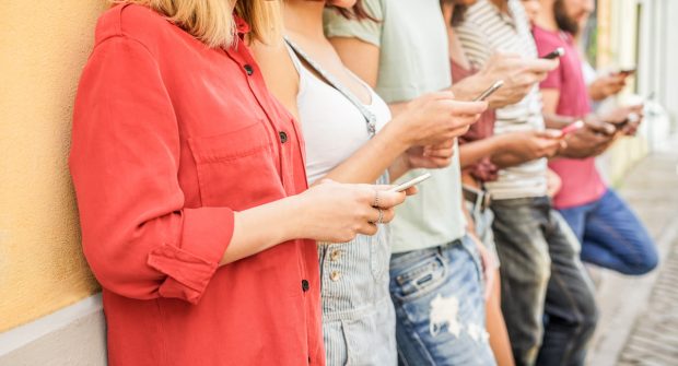 INTERVIU. Peste jumătate dintre elevii români au competențe digitale minime. Expert: „Dacă am testa profesorii, am avea probabil rezultate mai triste”