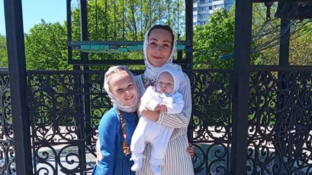 Mame în vreme de război: „Am născut pe masa din bucătărie. Din cauza bombardamenteler necontenite, era prea periculos să merg la spital”