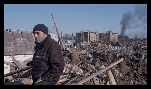 CORESPONDENȚĂ DE LA CANNES 2022: Un documentar extraordinar despre lupta pentru viață a ucrainenilor în Mariupolul acestor zile