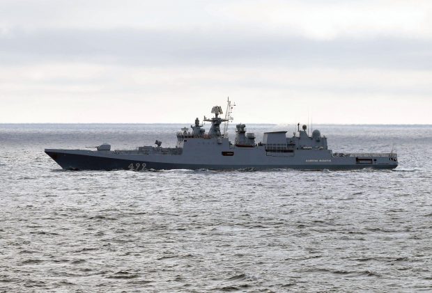 Fregata rusească Amiral Makarov ar fi fost lovită de rachete lângă Insula Șerpilor, spun surse de la Kiev. Kremlinul „nu are astfel de informații”