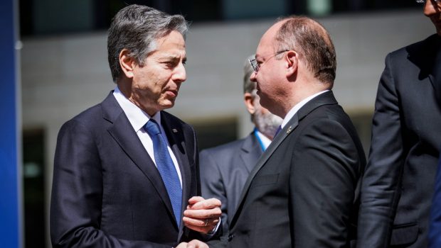 Bogdan Aurescu a discutat cu Antony Blinken despre exportul cerealelor ucrainene prin România. Anunțul ministrului român de externe
