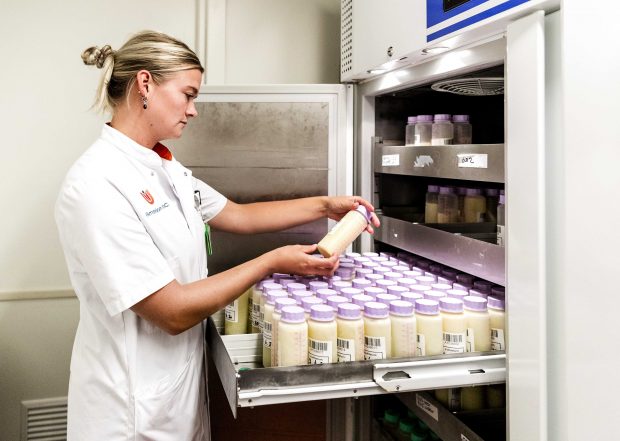 „Lapte matern” cultivat în laborator, creat de o cercetătoare americană. Când ar putea intra pe piață