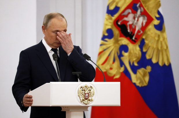 Fost agent KGB: Putin suferă de demență în stadiu incipient și e paranoic. „Îi vede literalmente pe toți ca fiind «trădători»”