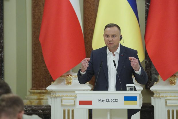 Preşedintele Poloniei, în parlamentul ucrainean: Ucraina trebuie să-şi decidă singură viitorul