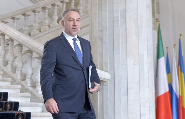 USR sesizează Curtea Constituțională după numirea lui Bogdan Licu la CCR. „Un plagiator cu pregătire cel mult mediocră”