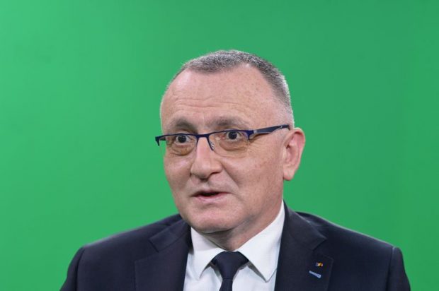 Schimbări importante pentru profesorii debutanți: An de stagiatură cu jumătate de normă și examen de licențiere