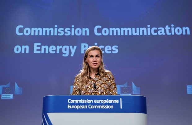 UE refuză să plătească în ruble gazul rusesc: „Trebuie să ne pregătim pentru o suspendare a livrărilor”