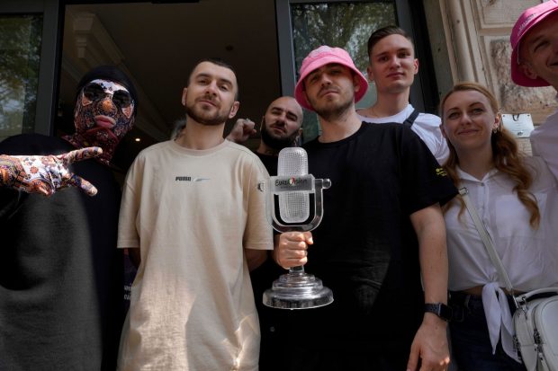 Trofeul Eurovision câștigat de Ucraina, vândut cu o sumă uluitoare pentru a înarma țara cu drone militare