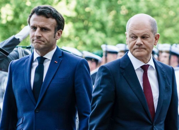 Politicienii baltici îi atacă pe Scholz și Macron, după discuțiile cu Putin: „Cum e posibil să nu fi învățat din istorie?”