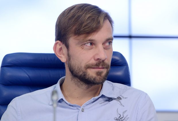 „La naiba cu războiul”. Povestea celebrului dramaturg rus care s-a refugiat în Finlanda după ce a criticat invadarea Ucrainei