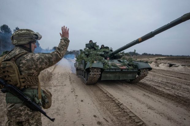 Asaltul Rusiei în estul Ucrainei a ajuns într-un impas. Nici Moscova, nici Kievul nu înregistrează câștiguri semnificative, spun oficialii SUA