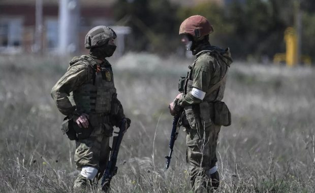 Ofițerul rus care a demisionat după ce a invadat Ucraina: „Mă gândeam doar să trăiesc încă o zi. Mureau oameni lângă mine”