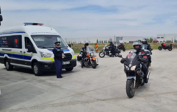 „Scăpare legislativă” din Codul Rutier corectată după 20 de ani. Motocicliști amendați pentru că nu respectau prevederea