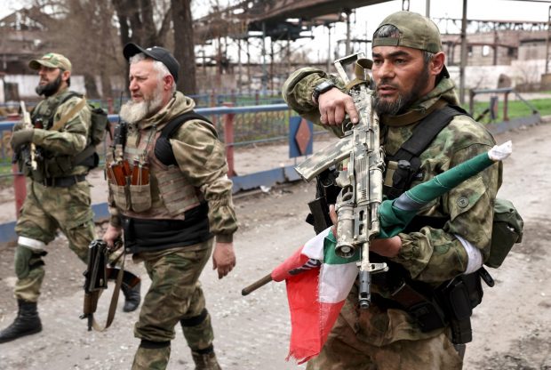 Cecenii lui Ramzan Kadîrov, acuzați că au executat inclusiv soldați ruși, lângă Bucha: „Și-au împușcat în cap camarazii grav răniți”