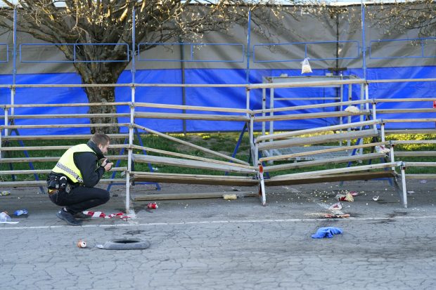 Cel puţin patru persoane au fost rănite într-un atac cu cuțitul în sud-estul Norvegiei. Poliția a anunțat că un suspect a fost arestat