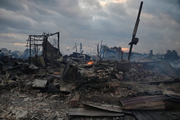 Incendii puternice în Siberia. Șapte oameni au murit și peste 500 de case au fost distruse