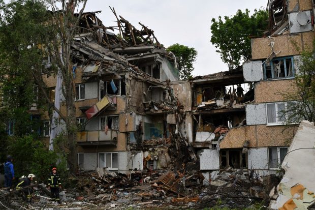 LIVETEXT Război în Ucraina, ziua 84 | Continuă atacurile în Sumî și Cernihiv. Civili uciși în Donețk, după bombardarea unui bloc