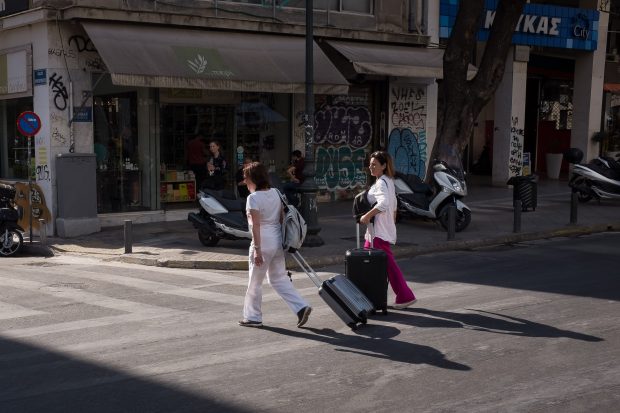 Grecia anunță prima suspiciune de variola maimuţei din țară, la un turist britanic. Care este starea lui