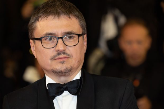 Șoc românesc la Cannes. Interviu cu Cristian Mungiu înainte de premiera ”R.M.N.”, unul dintre marile sale filme: ”Cum se duce naibii lumea asta”