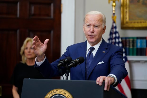 ”Este timpul să transformăm durerea în acțiune”, spune Joe Biden, după atacul armat la o școală din Texas soldat cu 19 copii uciși