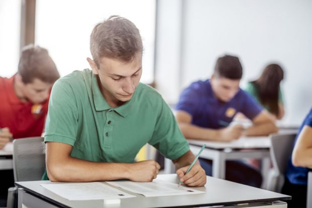 BAC sociologie 2022. Ce subiecte au picat la examenul de Bacalaureat