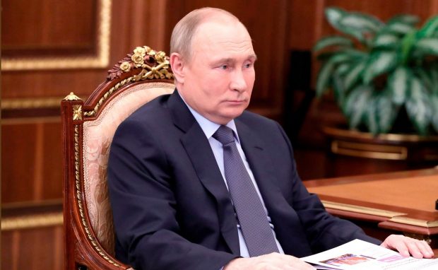 Putin a felicitat poporul Ucrainei, de Ziua Victoriei: „Să se păstreze și să se transmită tradițiile de prietenie fraternă”