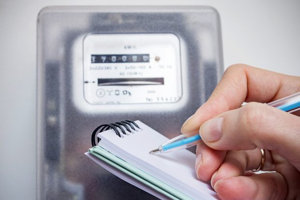 ANPC anunță controale la furnizorii de energie electrică