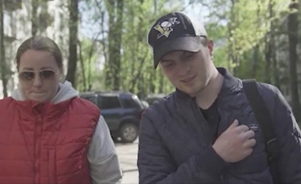 Un soldat rus capturat de ucraineni și eliberat într-un schimb de prizonieri vrea să se întoarcă să lupte în Ucraina