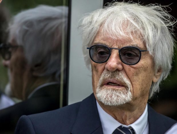Fostul șef al Formulei 1, Bernie Ecclestone, a fost arestat în Brazilia. De ce este acuzat miliardarul