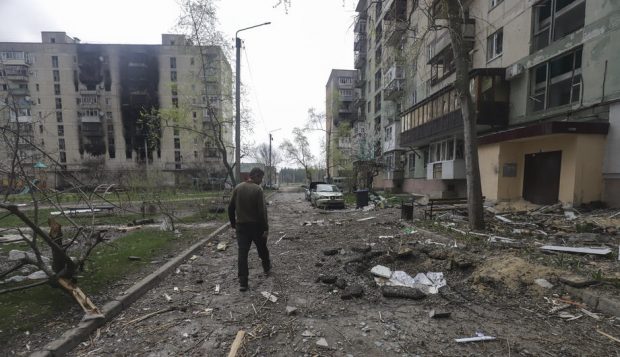 Severodonețk devine „noul Mariupol” sub bombardamentele trupelor ruse. „Inamicul a trimis toate forțele pentru acest asalt”