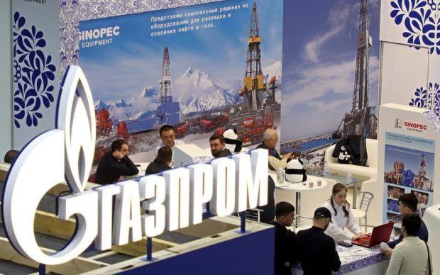 Rusia a recunoscut pentru prima dată că are probleme cu exporturile de petrol și gaze naturale