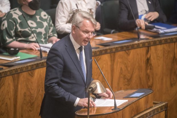 Finlanda este așteptată să anunțe joi că-și depune candidatura pentru aderarea la NATO