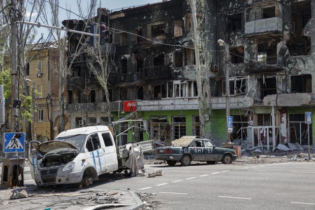 LIVETEXT Război în Ucraina, ziua 86 | Rușii au bombardat o școală în care se adăposteau 200 de persoane. Apărătorii Azovstal nu mai luptă