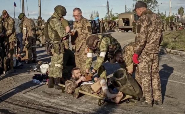 Procuratura Generală din Rusia a cerut Curții Supreme declararea Regimentului Azov drept organizație teroristă. Ce riscă luptătorii ucraineni