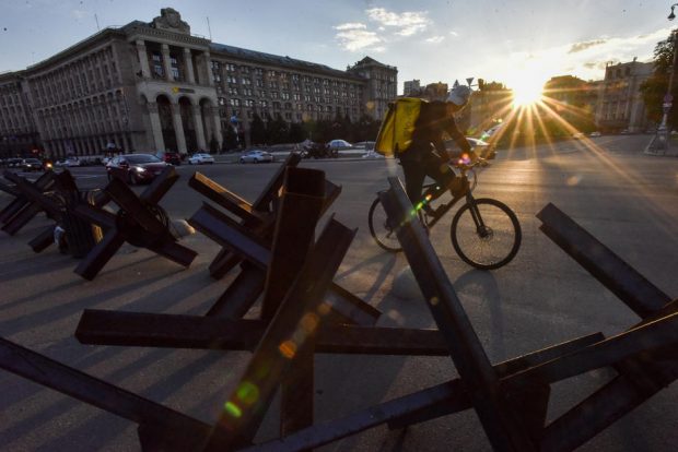 Presa rusă independentă susține că Moscova ia în considerare un nou asalt asupra Kievului