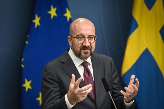 UE a stabilit un embargo progresiv asupra importului de petrol rusesc. „Presiune maximă asupra Moscovei”