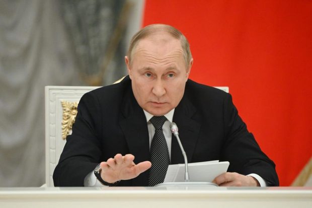 Putin a ordonat majorarea cu 10% a pensiilor și a salariului minim, din cauza anului „dificil” cu care se confruntă Rusia