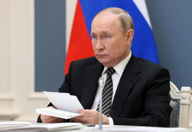 Lavrov neagă că Putin este bolnav: „Nu cred că persoanele întregi la minte pot vedea semne ale vreunei boli”