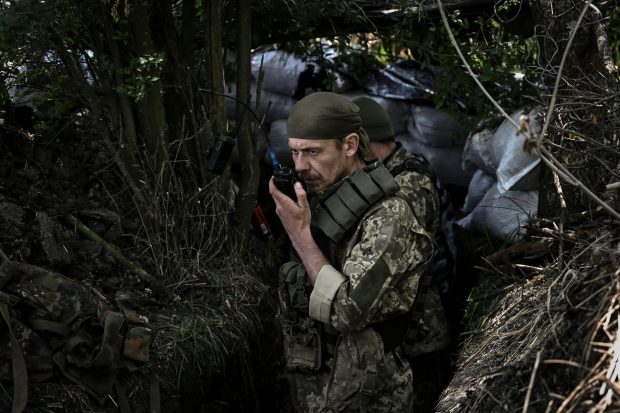 LIVETEXT Război în Ucraina, ziua 107 | Continuă luptele pentru Severodonețk. Zelenski: „Rusia încearcă să ne șteargă istoria”