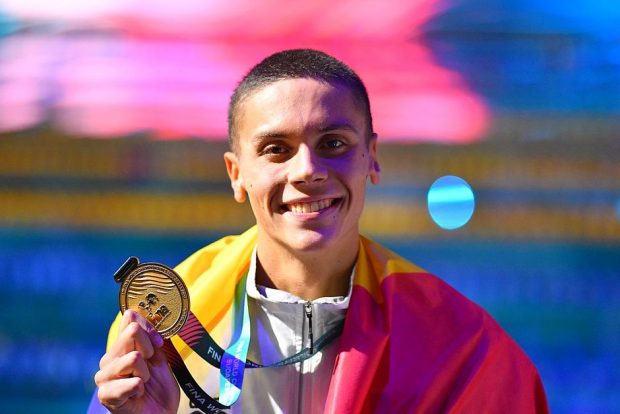 „Acesta este doar începutul”, spune David Popovici, după ce a devenit campion mondial. Declarațiile înotătorului