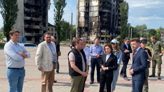 Maia Sandu, președintele Republicii Moldova, în vizită în Ucraina. A vizitat Borodianka, Bucha și Irpin, orașele distruse de bombardamentele ruse