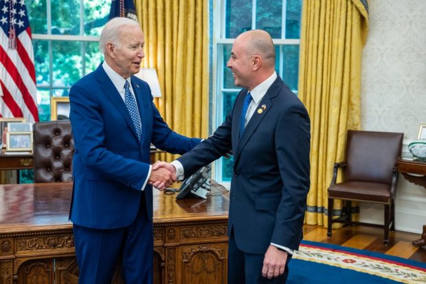 Ambasadorul României în SUA, primit la Casa Albă. Ce mesaj i-a transmis președintele Joe Biden
