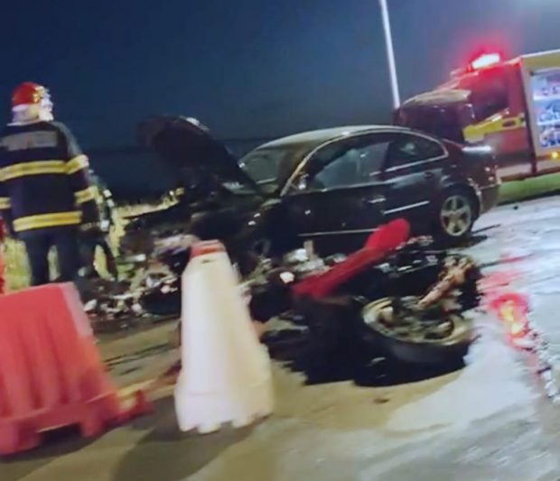 Un motociclist a murit pe loc după ce s-a ciocnit cu o mașină, pe o stradă din Ploiești